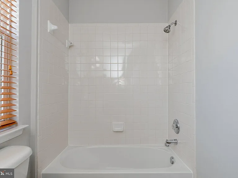 13960 Greendale Dr — Photo 28