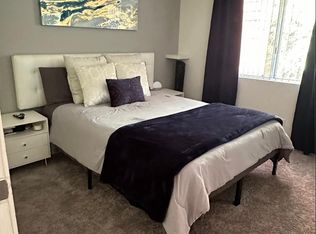 521 W Wilson St #C, Costa Mesa, CA 92627