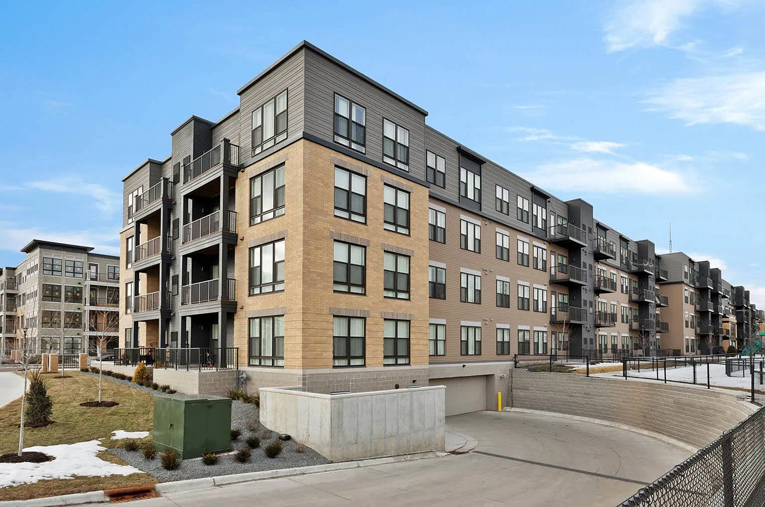 Millberry Apartments — Photo 1