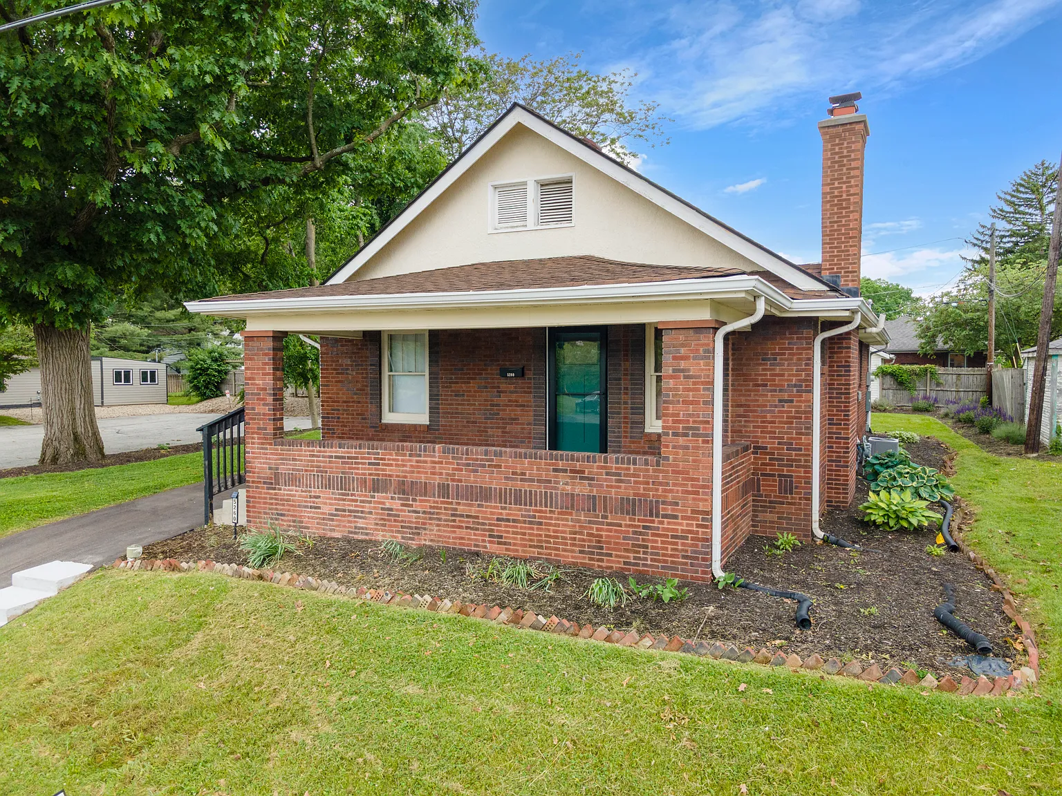 3 bed, 2917 sqft, $2,800 — Photo 3