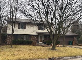 7905 N Berwyn Ave, Glendale, WI 53209