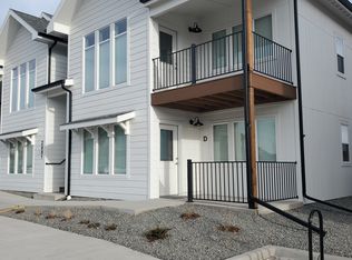 2001 Good Hearted Pl #B, Cheyenne, WY 82007