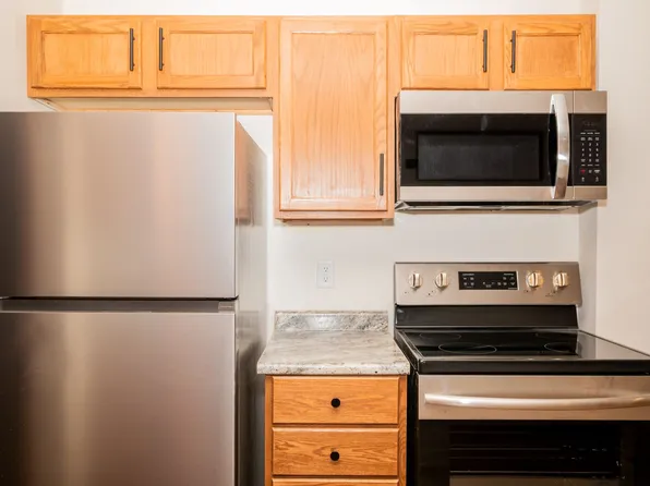 Walnut Apartments, 107 Walnut St #2, Baraboo, WI 53913