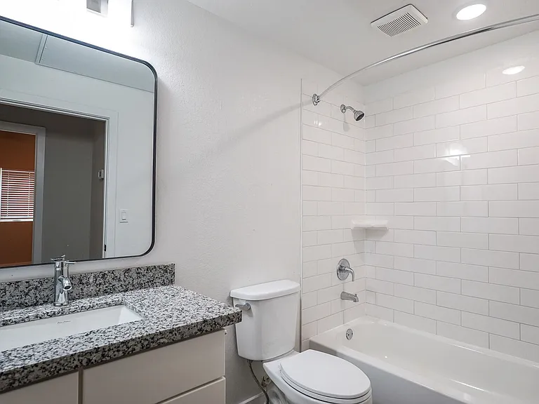 Haven at Briargrove — Photo 27