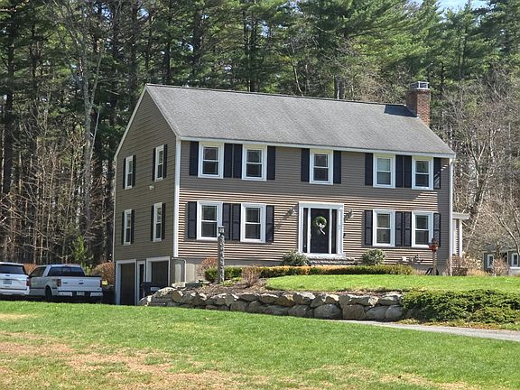 3rd image of 2 Fox Hollow Rd