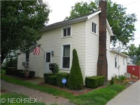 1009 E 3rd St, Salem, OH 44460