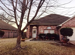 517 Brazos St, Forney, TX 75126