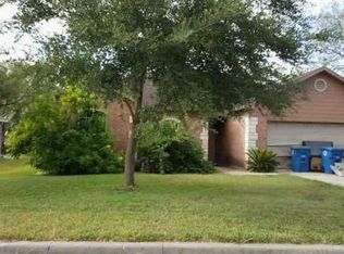 1206 E Hancock St, Beeville, TX 78102