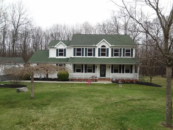 108 Meriwill Ln, Kunkletown, PA 18058