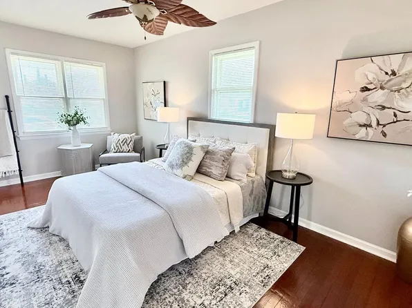 272 Jefferson St, Carneys Point, NJ 08069