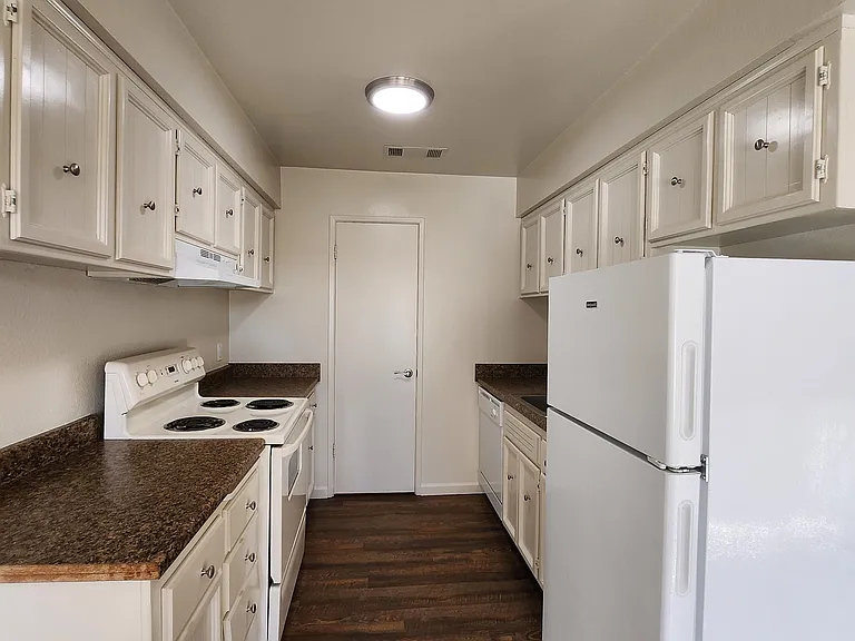 2x1 Kitchen