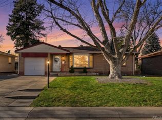 1425 S Eaton Ct, Lakewood, CO 80232