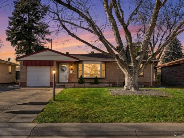 1425 S Eaton Court, Lakewood, CO 80232