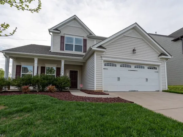 2688 Chari Park Ln, Walkertown, NC 27051