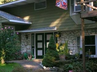 59599 Clover Rd, Mishawaka, IN 46544