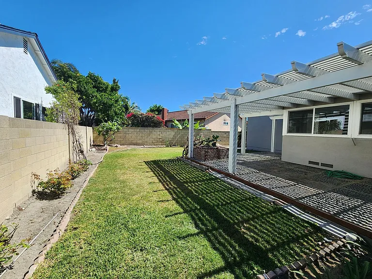 5641 Tilburg Dr — Photo 23