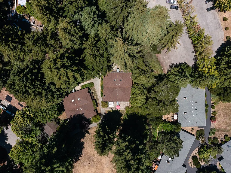 104 Lake Dr #3 — Photo 19