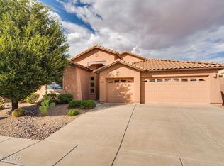 312 N Oak Tree Canyon Loop, Sahuarita, AZ 85629