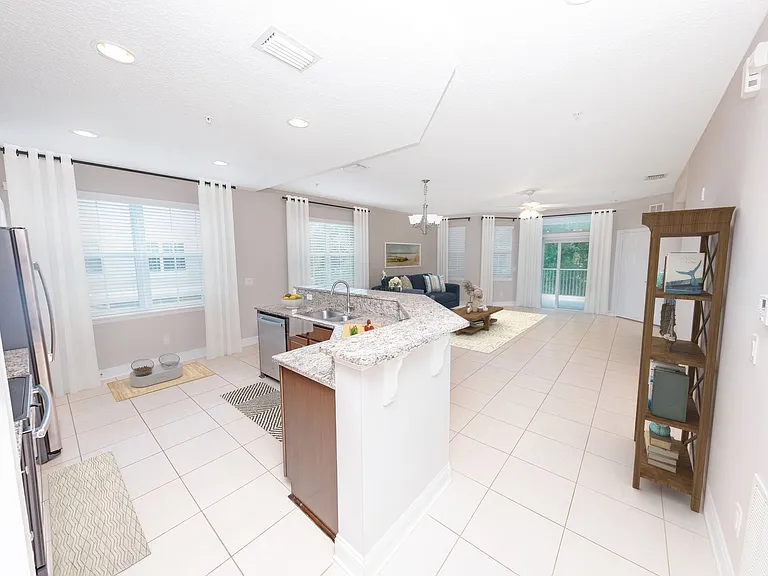 Dream Portofino Shores — Photo 9
