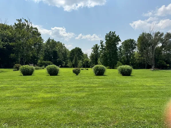 7541 Camby Rd, Camby, IN 46113