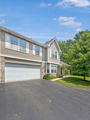 13953 S Cambridge Cir, Plainfield, IL 60544