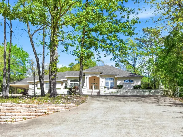 18737 Oakbrook Rd, Tyler, TX 75703