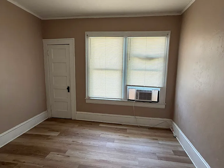 623 Ivy St — Photo 5