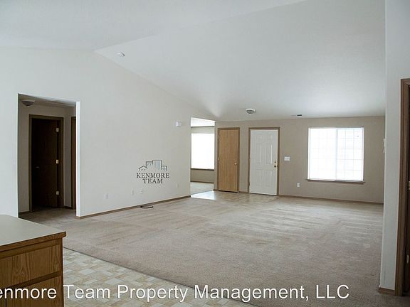 3rd image of 5606 Ala Wai Ct