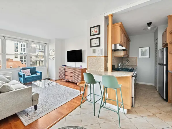 363 E 76th St APT 11K, Manhattan, NY 10021