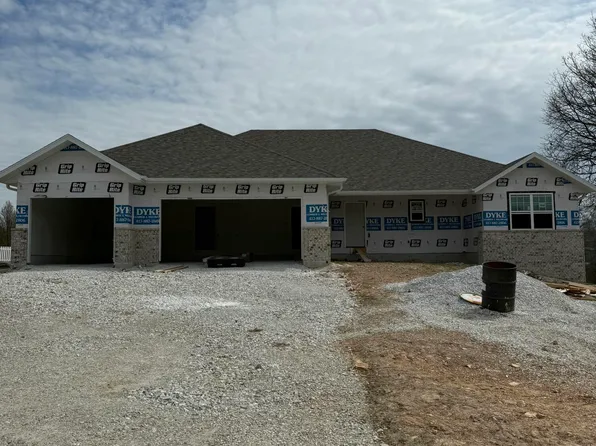 188 Highland Drive, Nixa, MO 65714