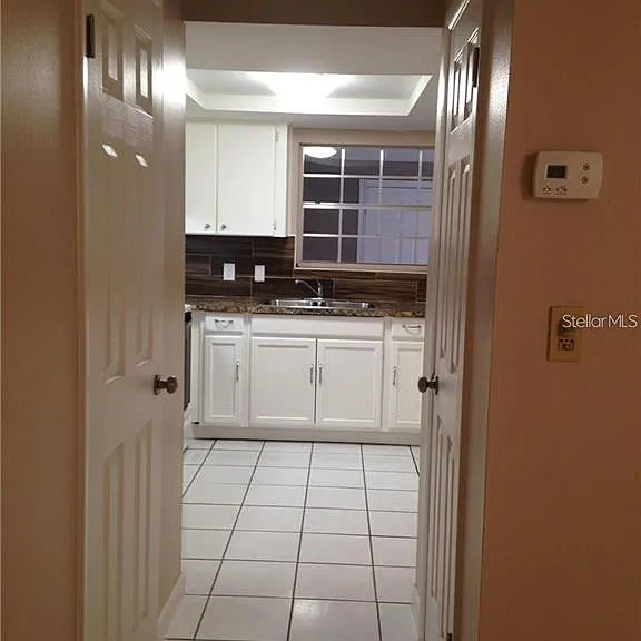 7640 Desoto Ct — Photo 11
