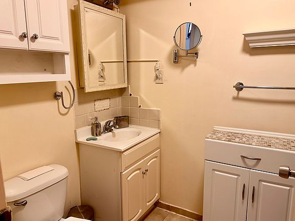 3rd image of 46-03 Broadway #4