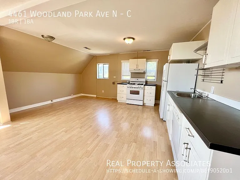4461 Woodland Park Ave N #C — Photo 9