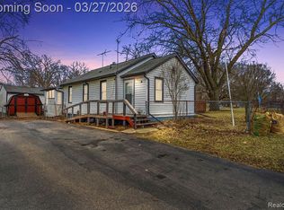 782 Stanley Ave, Pontiac, MI