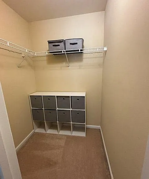 8002 Allerton Ln — Photo 31