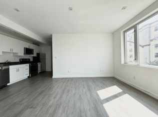 165 Vanderbilt Ave APT 3C, Brooklyn, NY 11205