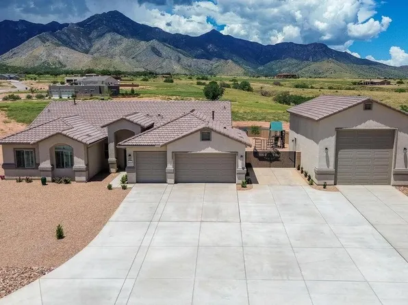 6321 E Red Oak Cir, Hereford, AZ 85615