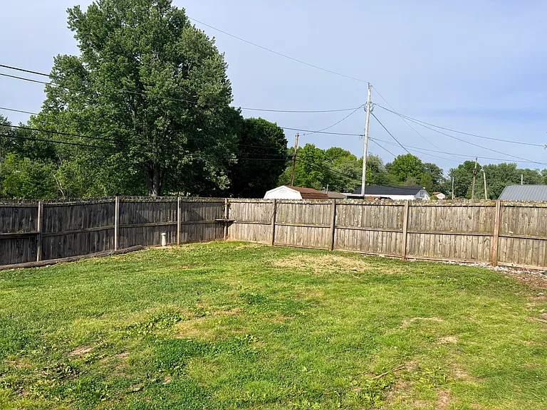 2037 North Ave — Photo 15