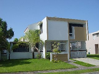 2nd image of 442 Calle Bahia
