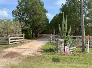 18831 Baker Rd, Umatilla, FL 32784