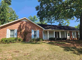 1082 Lennox Pl, Macon, GA 31204