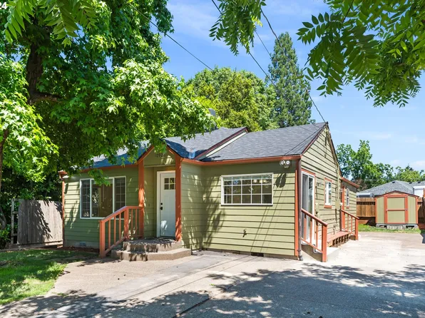 10928 SW 49th Ave, Portland, OR 97219