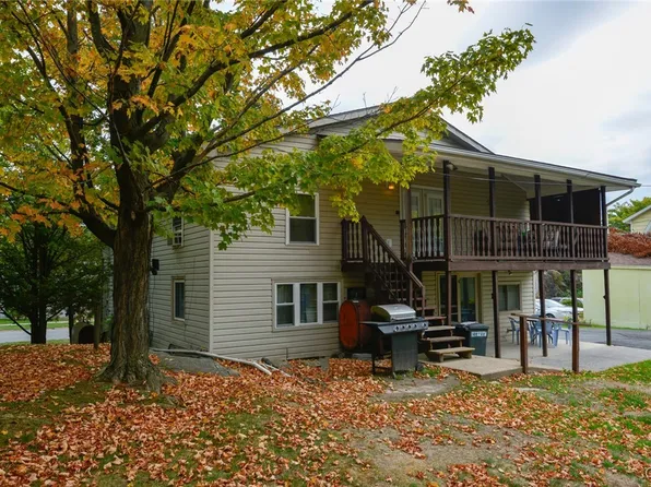 9 Anthony St Floor 2, Alexandria Bay, NY 13607