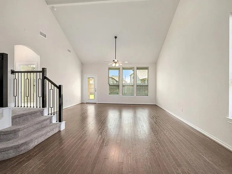 7315 Buckthorn Hollow Trl — Photo 17