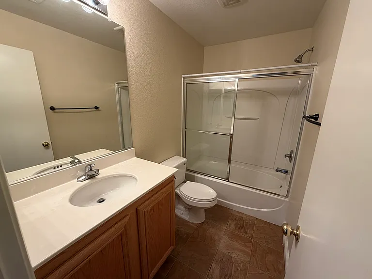 11617 Royal Derwent Dr — Photo 34