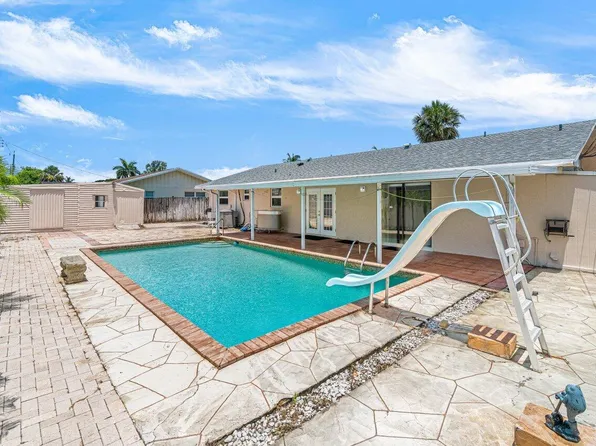1807 16th Avenue N, Lake Worth Beach, FL 33460