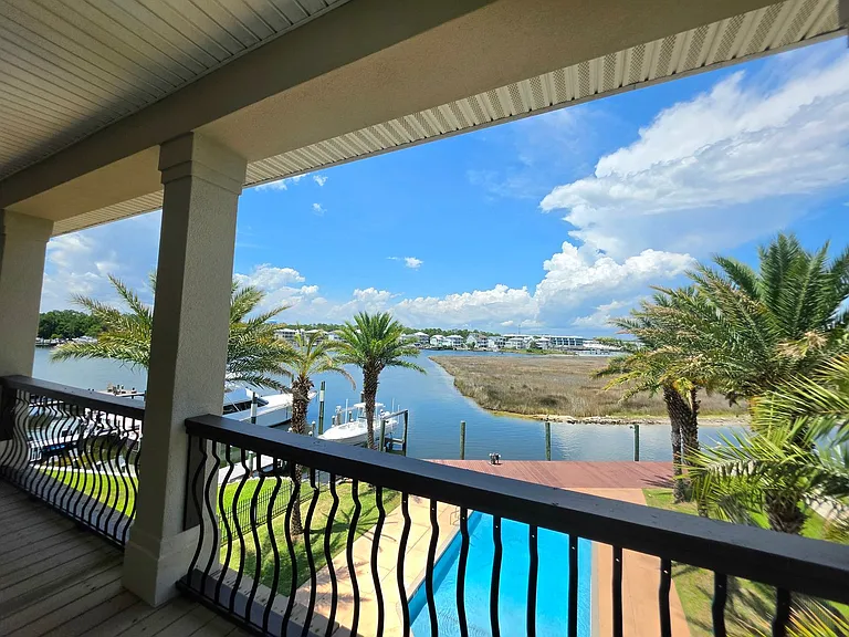 26858 Martinique Dr — Photo 47