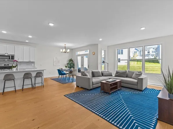 200 Two Brothers Drive, South Burlington, VT 05403