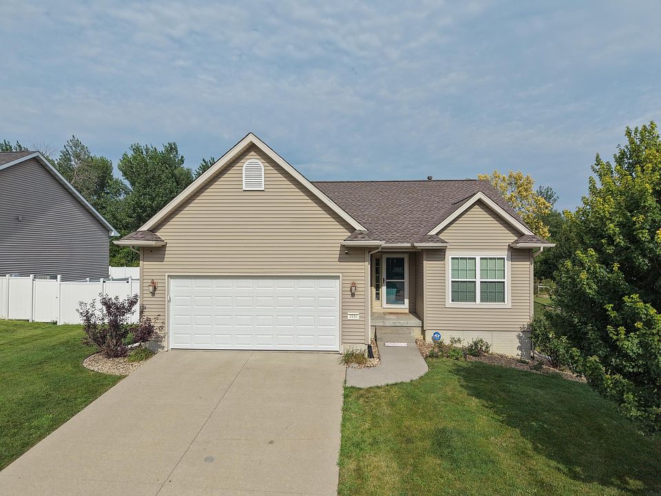 1st image of 4916 Luke St