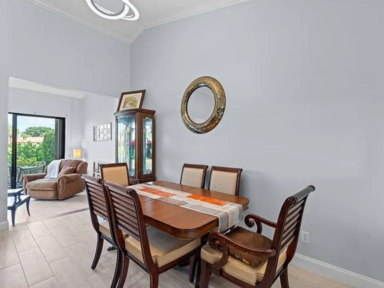 8486 Heather Pl — Photo 22